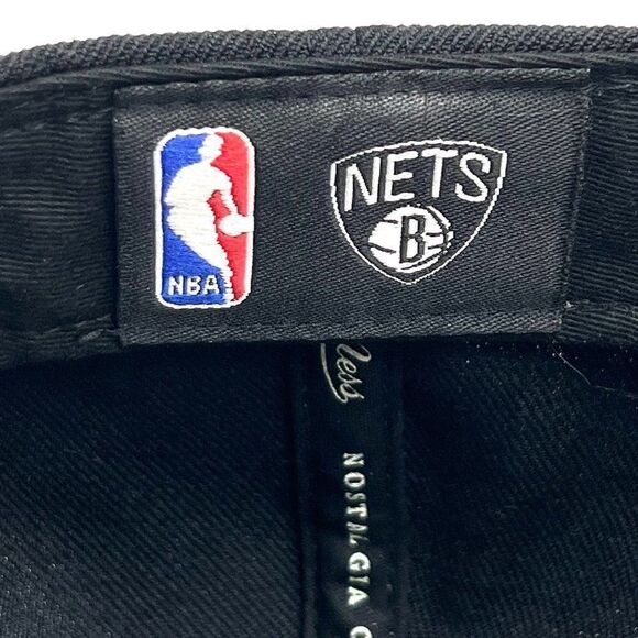 Mitchell And Ness NBA Brooklyn Nets Hat - Picture 5 of 8